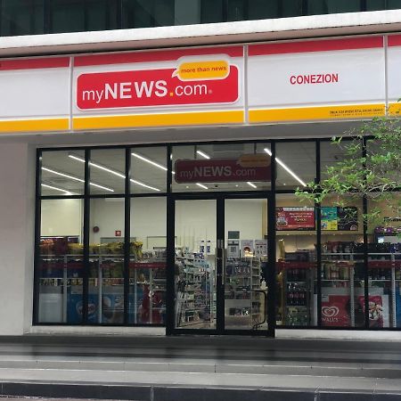 Ioi Conezion Iman'S Home With Pool View Unit Putrajaya Exterior photo